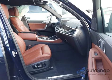 2025 BMW X5 xDrive40I z USA, uszkodzony, nr VIN 5UX23EU00S9W72676